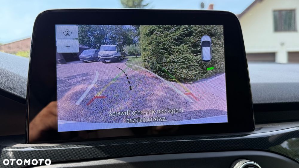 Ford Focus 1.5 EcoBlue Start-Stopp-System ST-LINE DESIGN - 9