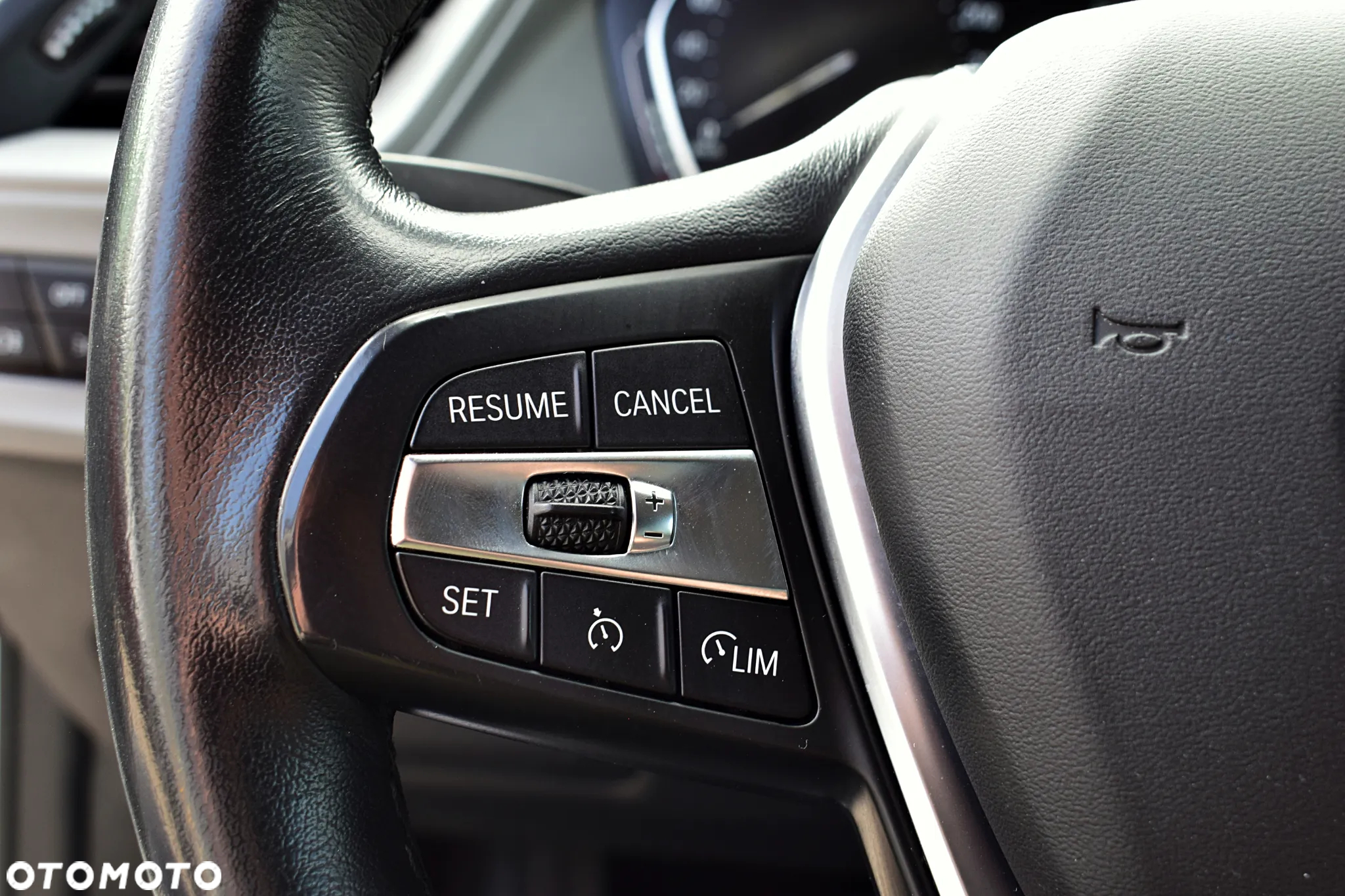 BMW Seria 2 218i Advantage - 14