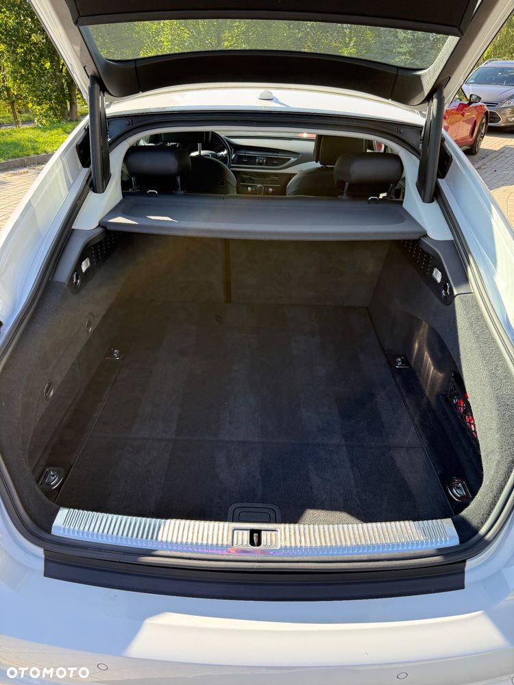 Audi A7 Sportback - 13
