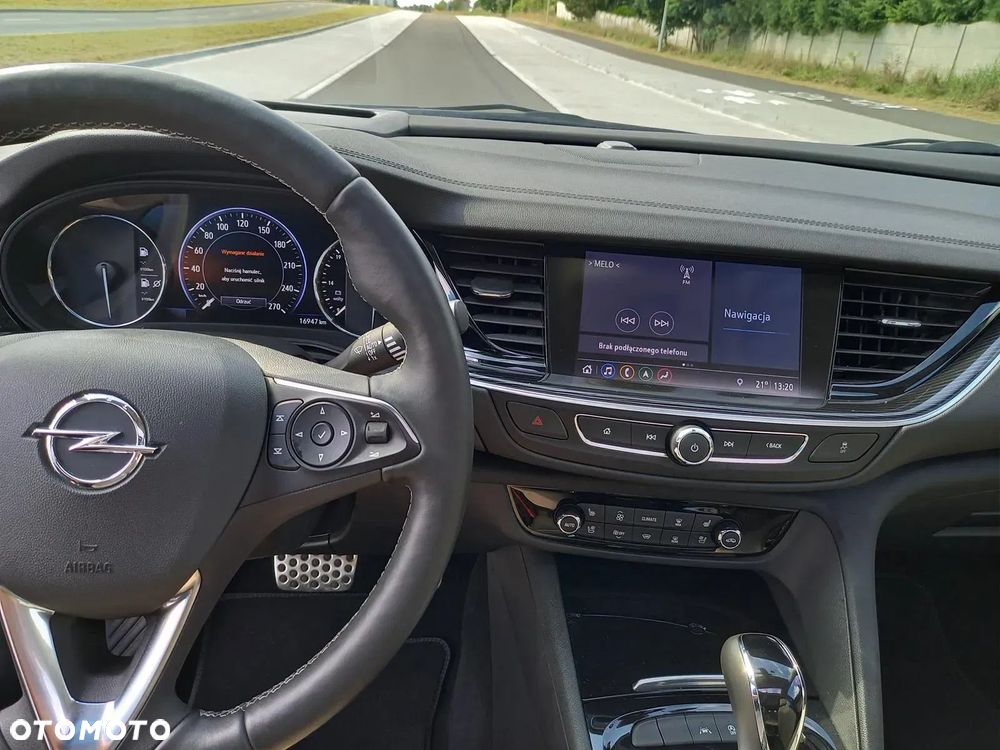 Opel Insignia 1.5 T Exclusive S&S - 16