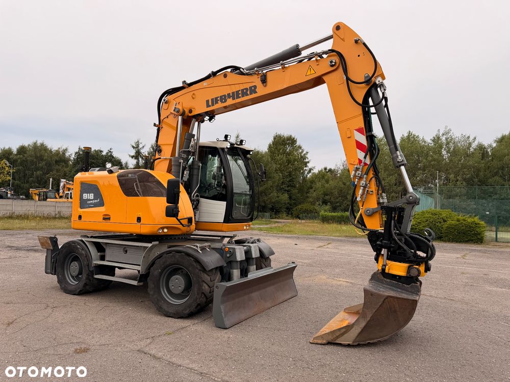 Liebherr A918 Compact - 2