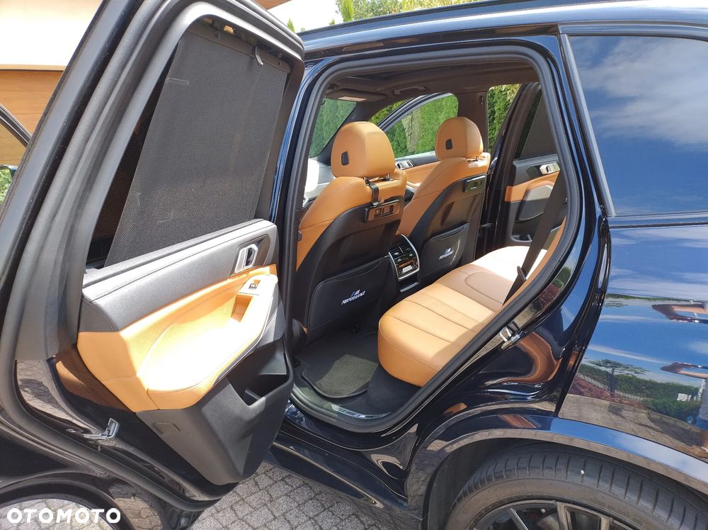 BMW X5 xDrive40i - 13