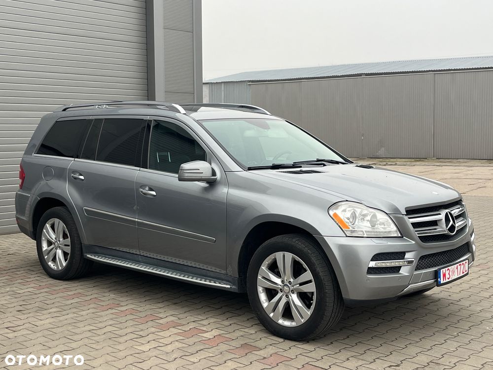 Mercedes-Benz GL 500 4Matic (BlueEFFICIENCY) 7G-TRONIC - 1