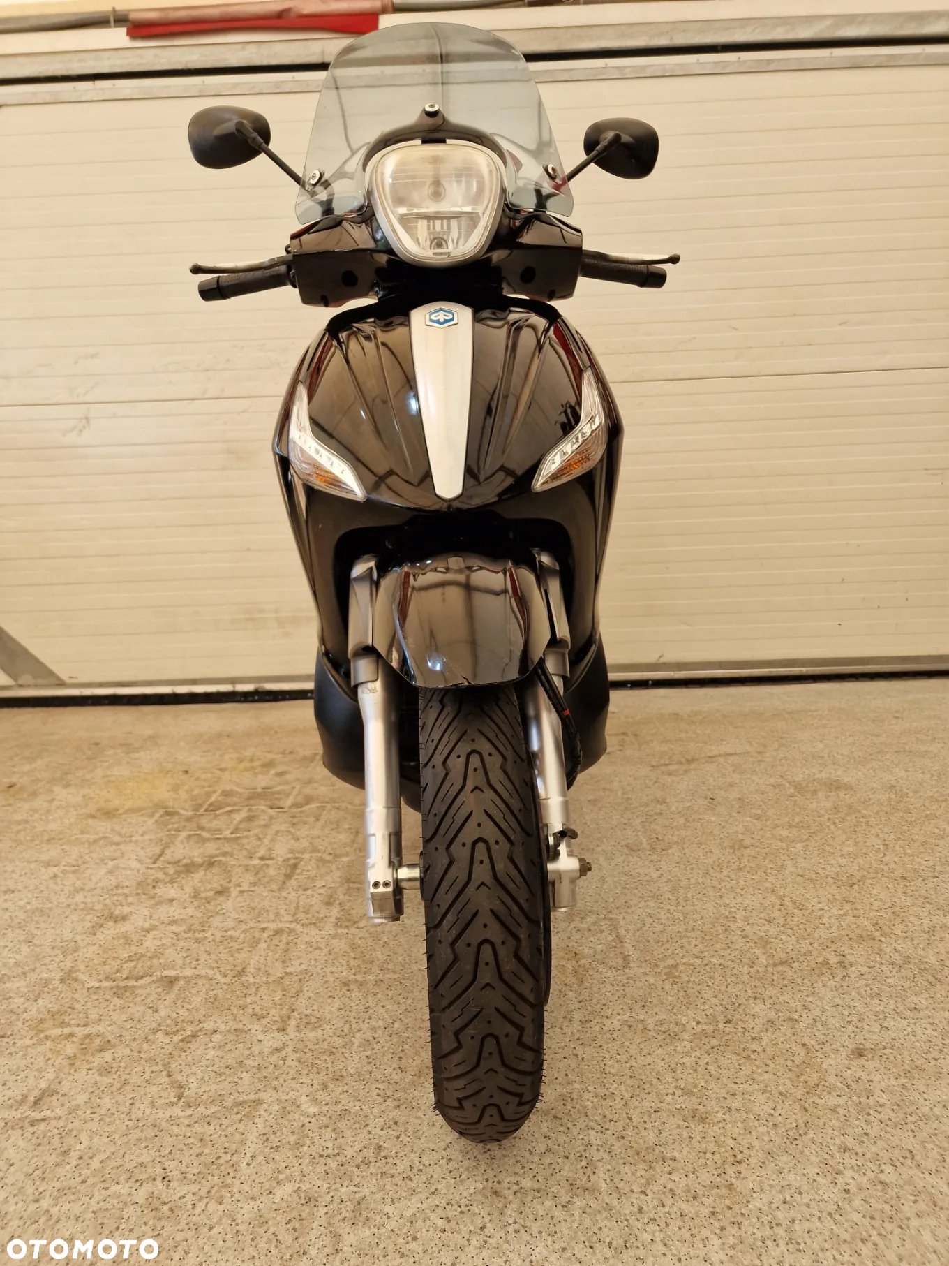 Piaggio Beverly - 13