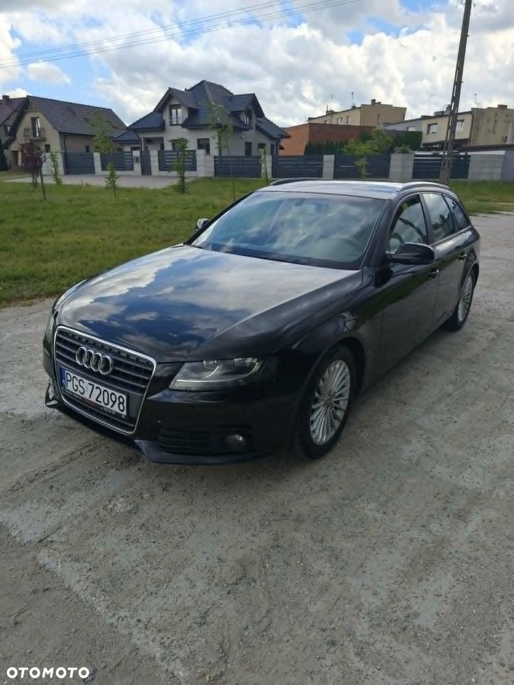 Audi A4 Avant - 4