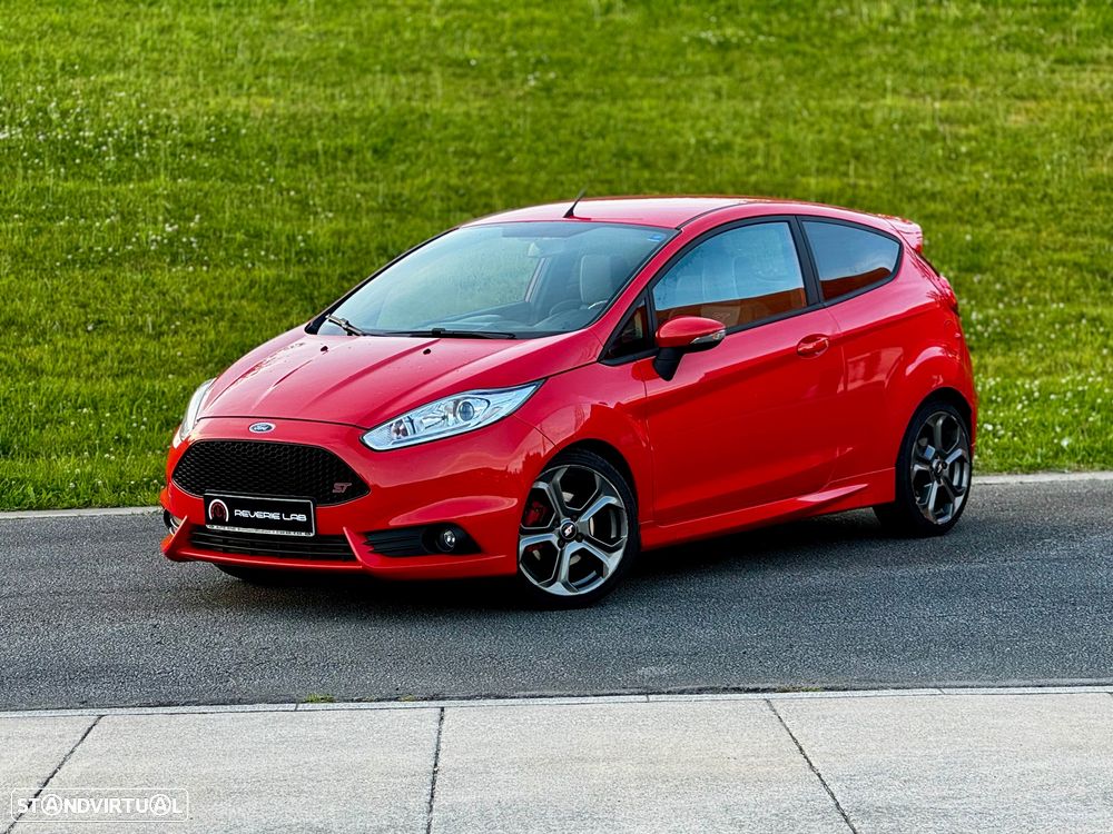 Ford Fiesta 1.6 EcoBoost ST - 1