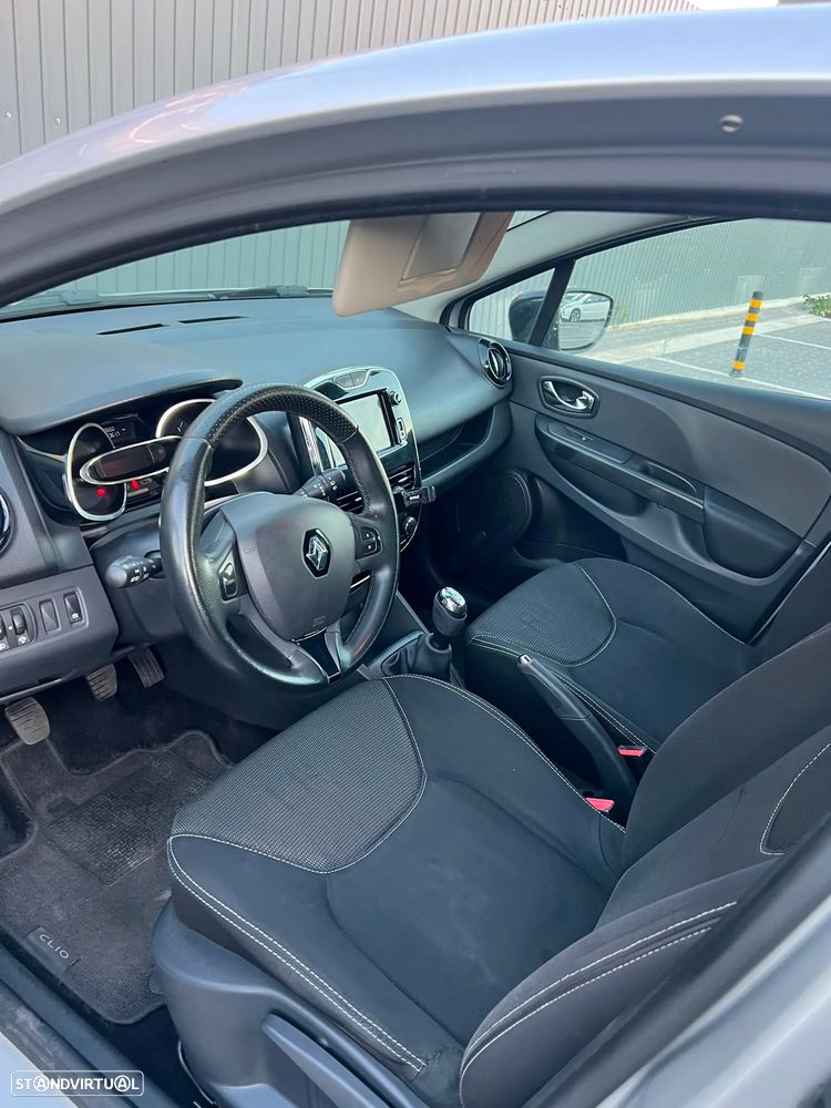 Renault Clio - 2