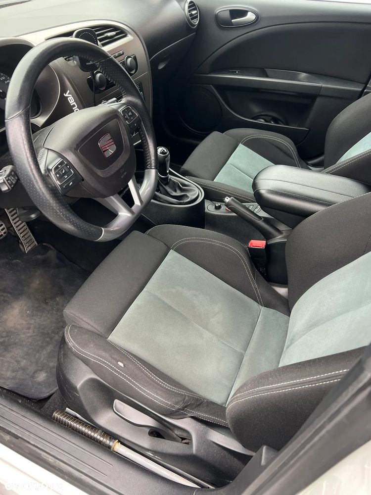 Seat Leon 2.0 TSI Cupra R - 17