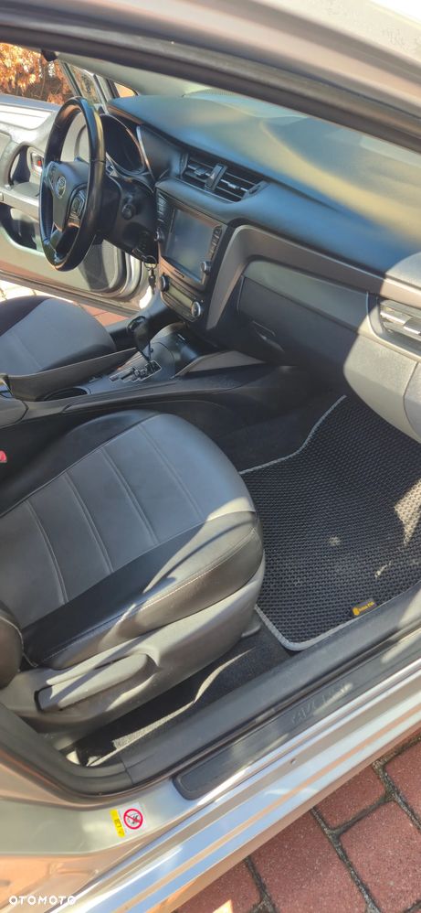 Toyota Avensis 1.8 Active MS - 7