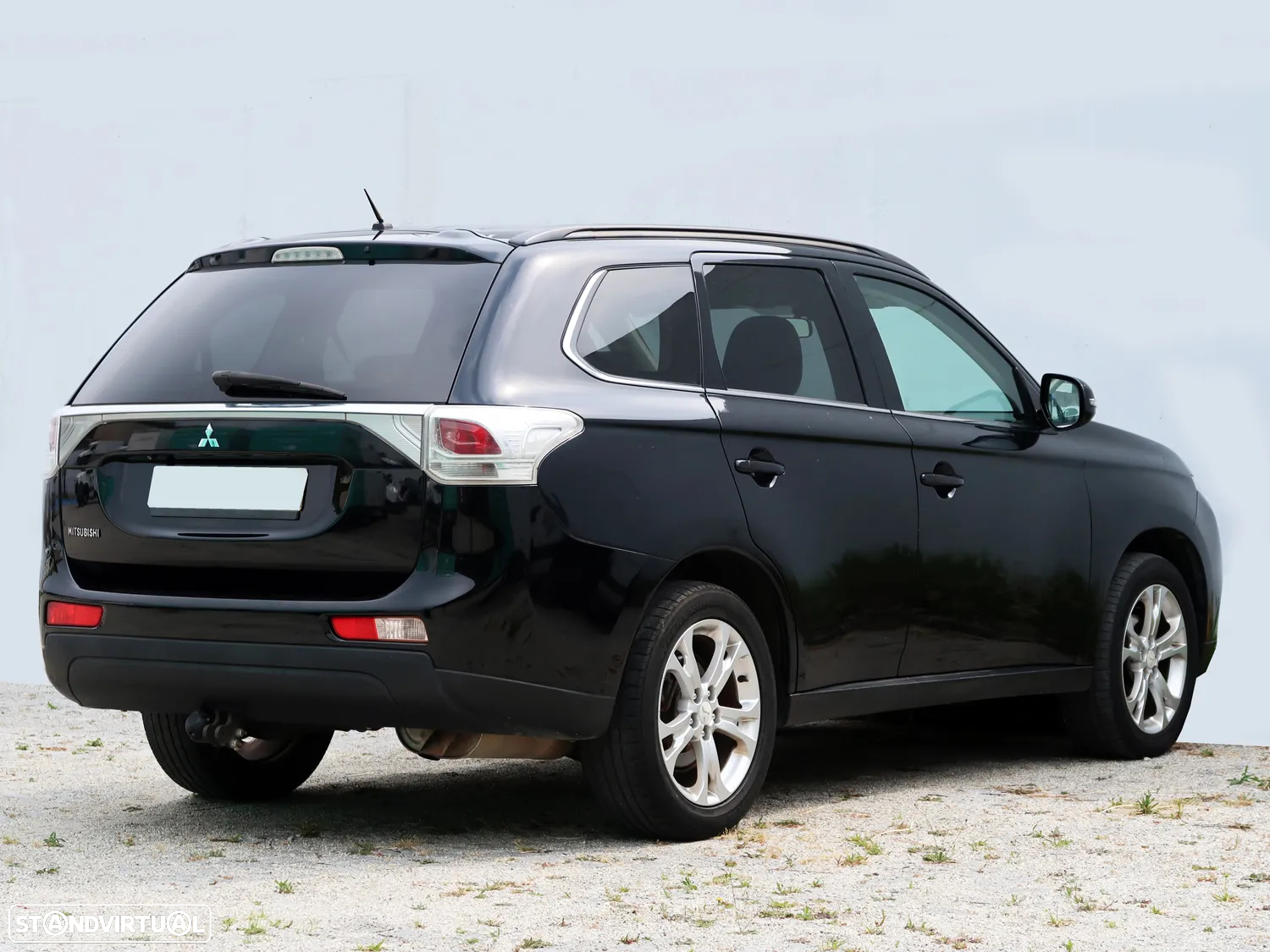 Mitsubishi Outlander 2.2 DI-D Instyle Navi - 8