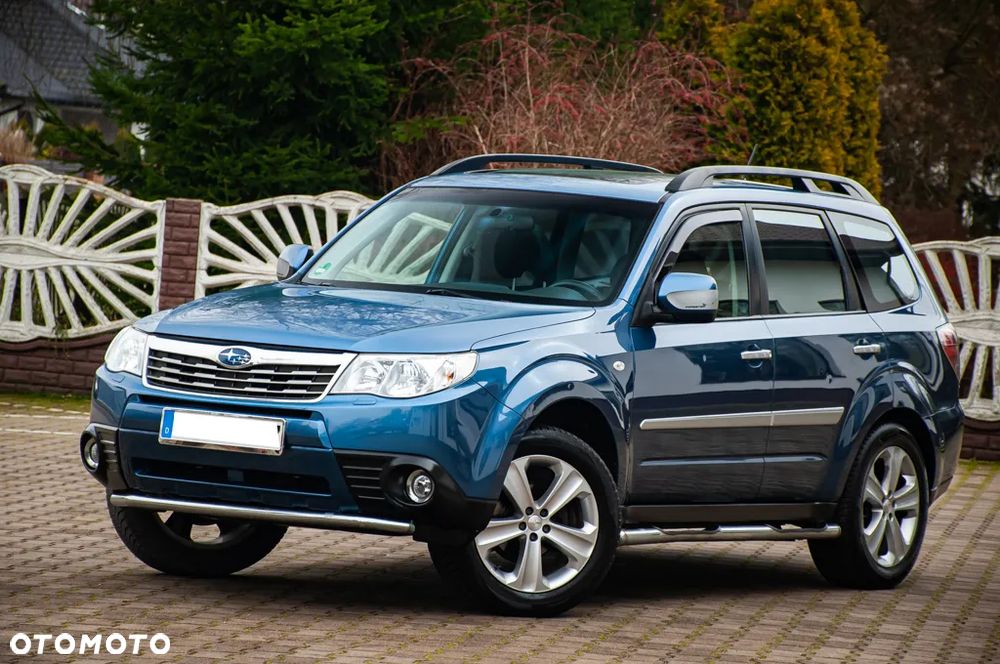 Subaru Forester 2.0X Exclusive - 3