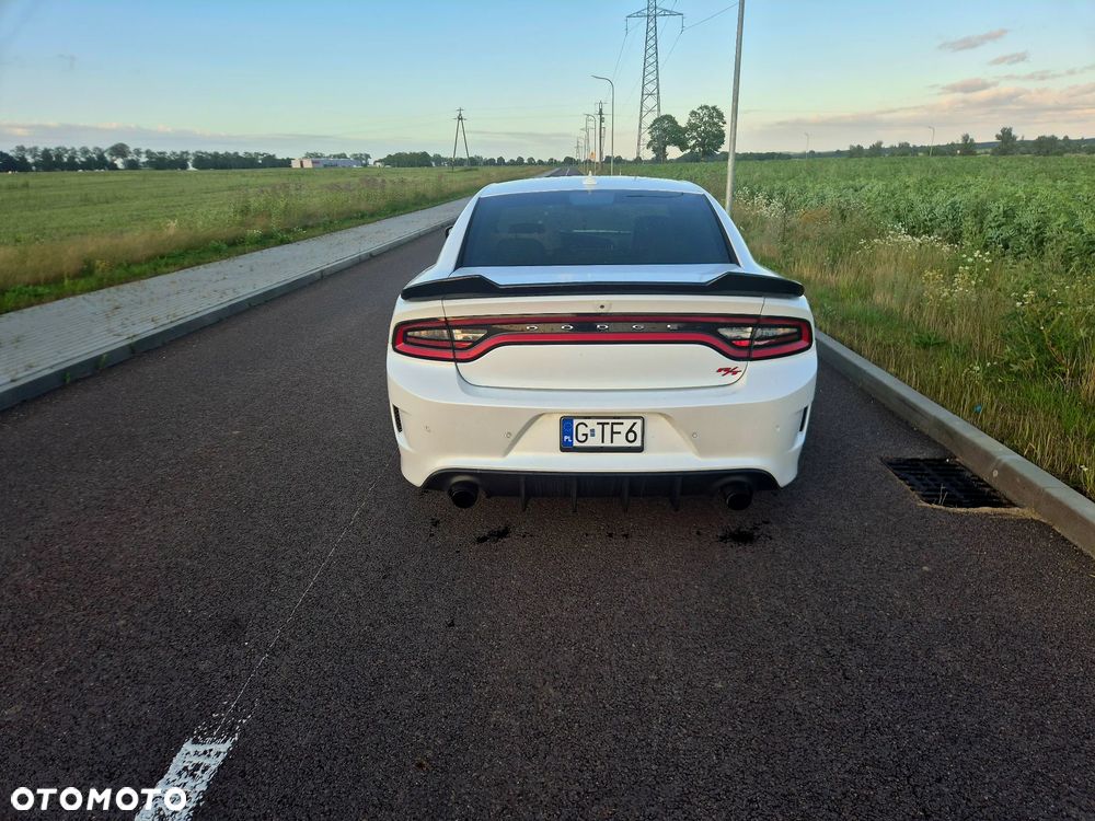 Dodge Charger - 4