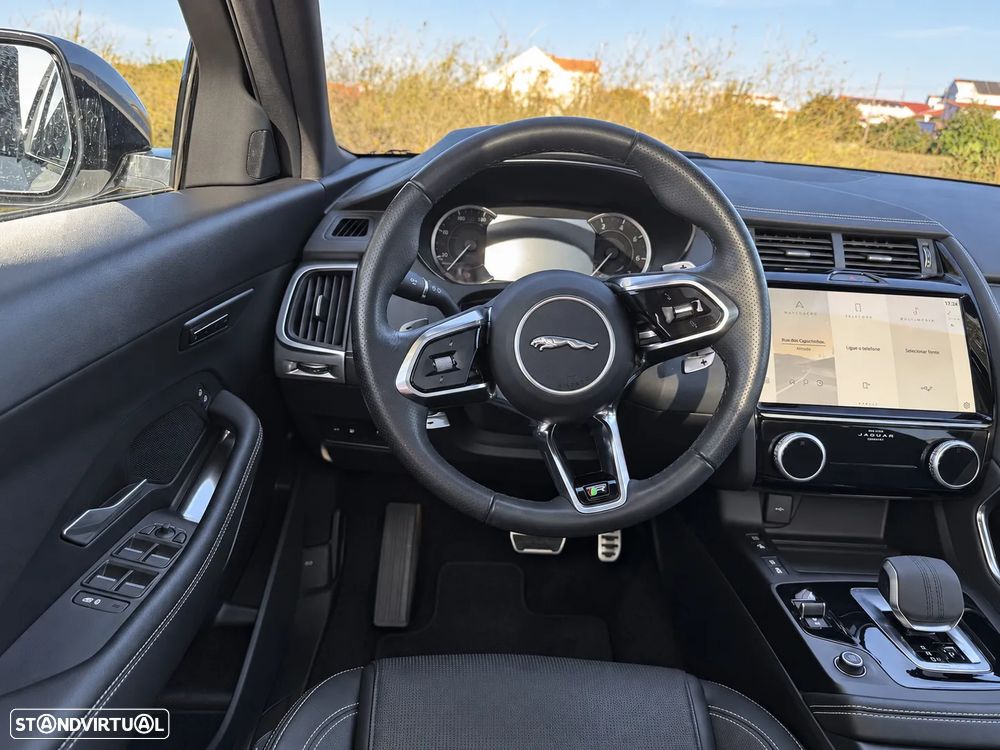 Jaguar E-Pace - 19