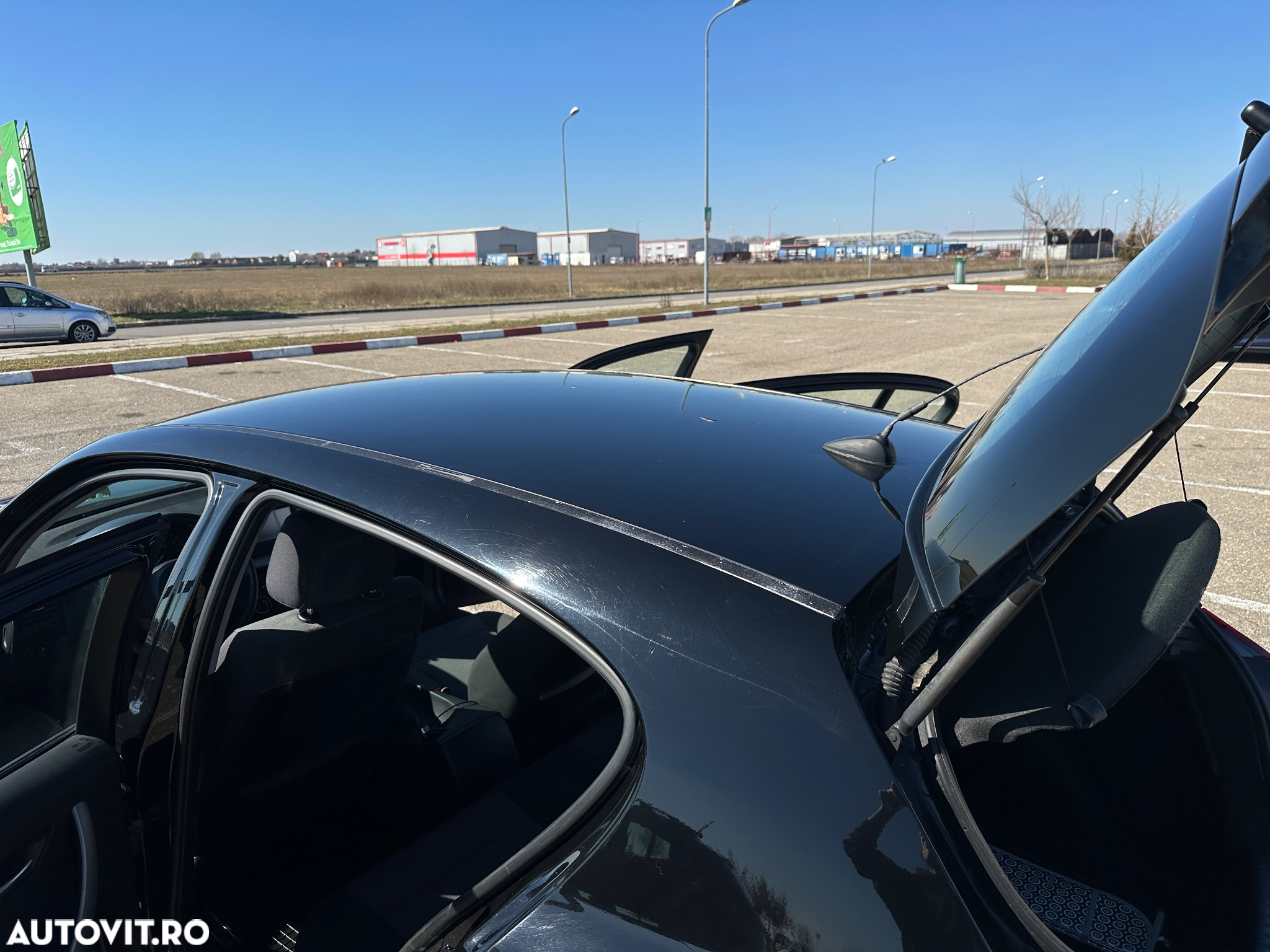 BMW Seria 1 116i - 25