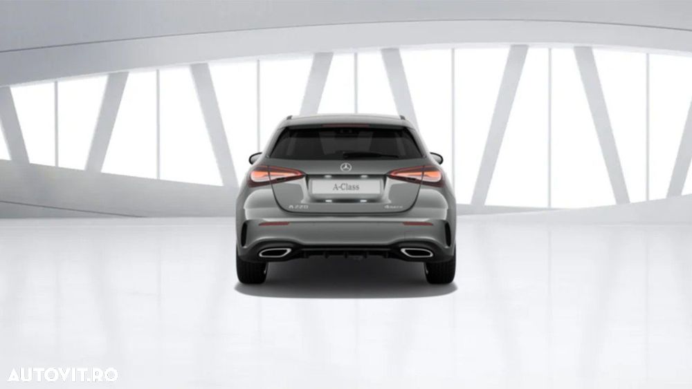 Mercedes-Benz A 220 4Matic Aut. - 11