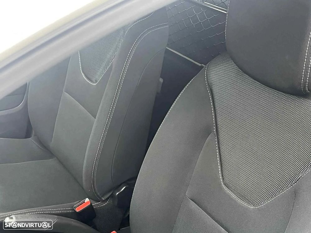 Renault Clio IV Van 1.5 dCi 75cv - 4