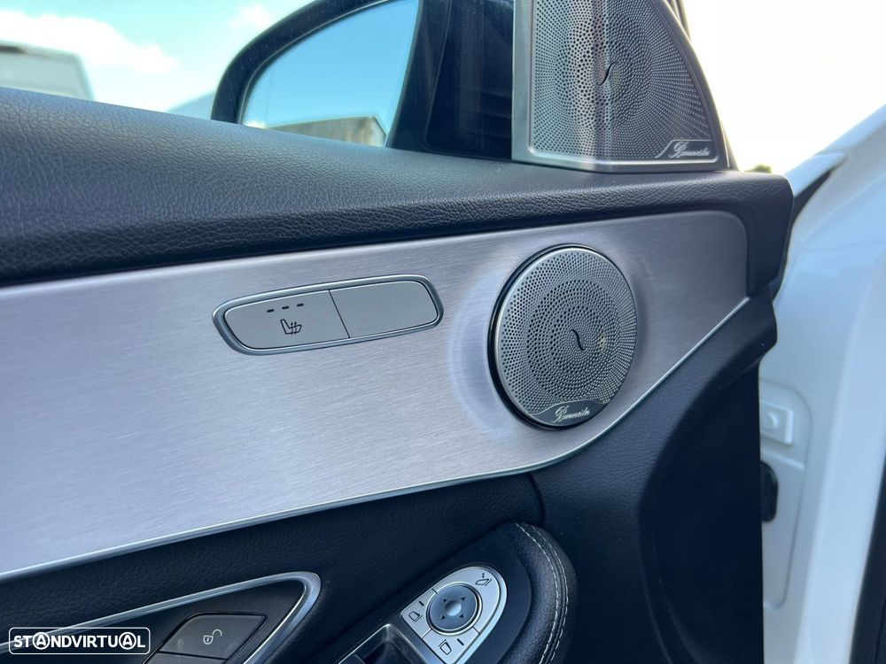 Mercedes-Benz C 200 - 31