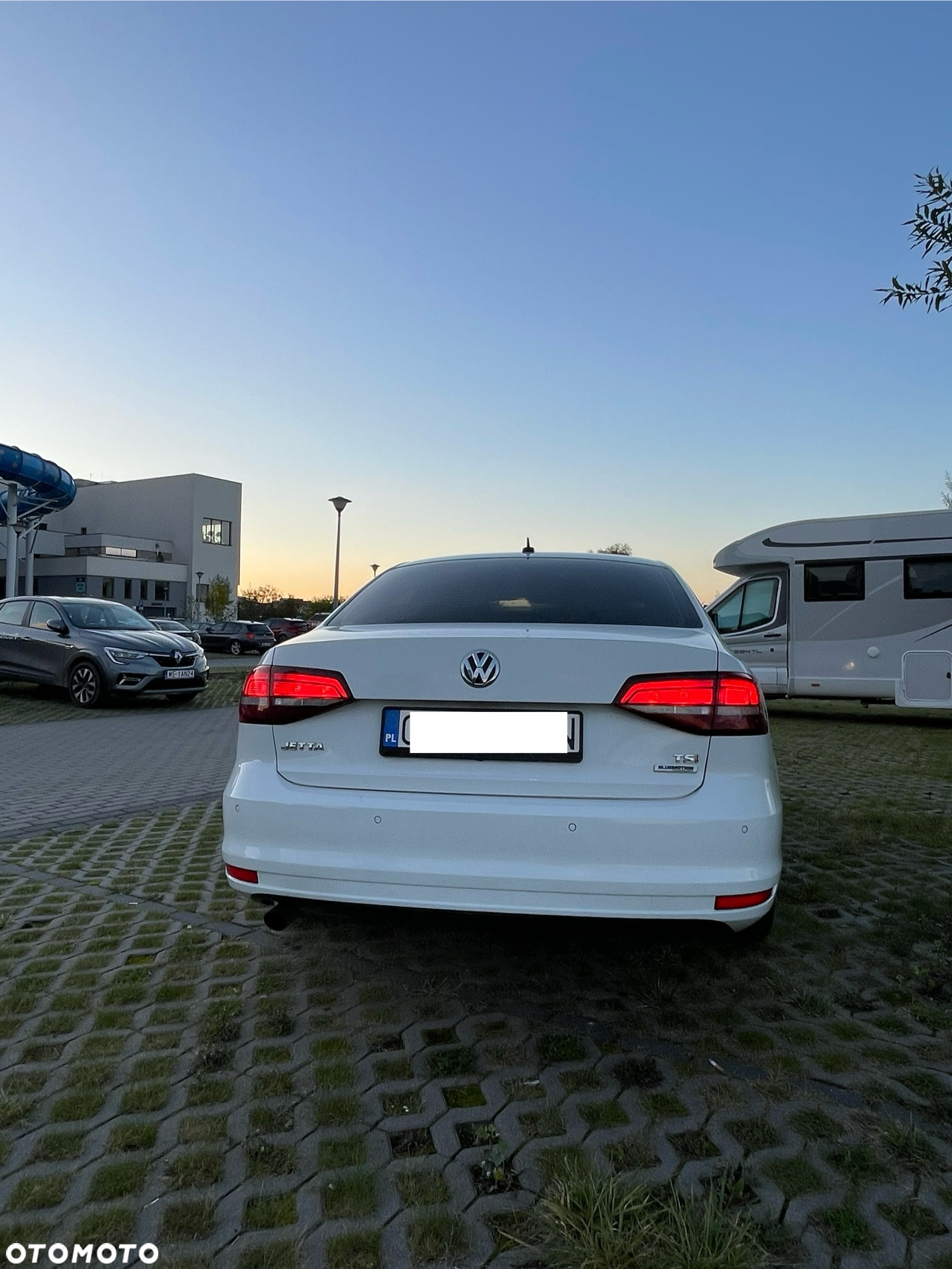 Volkswagen Jetta 1.2 TSI BMT Comfortline - 4