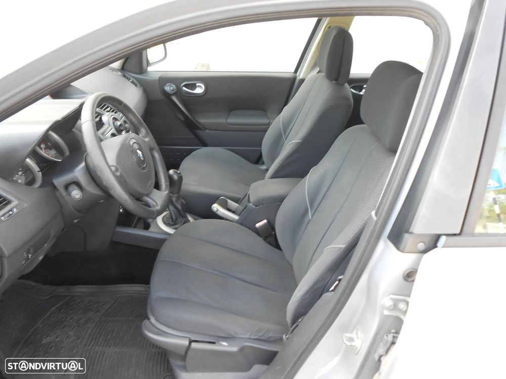 Renault Mégane 1.5 dCi Confort Dynamique - 11