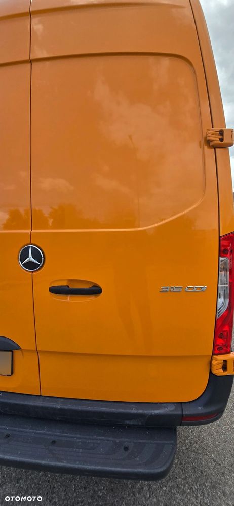 Mercedes-Benz SPRINTER - 17