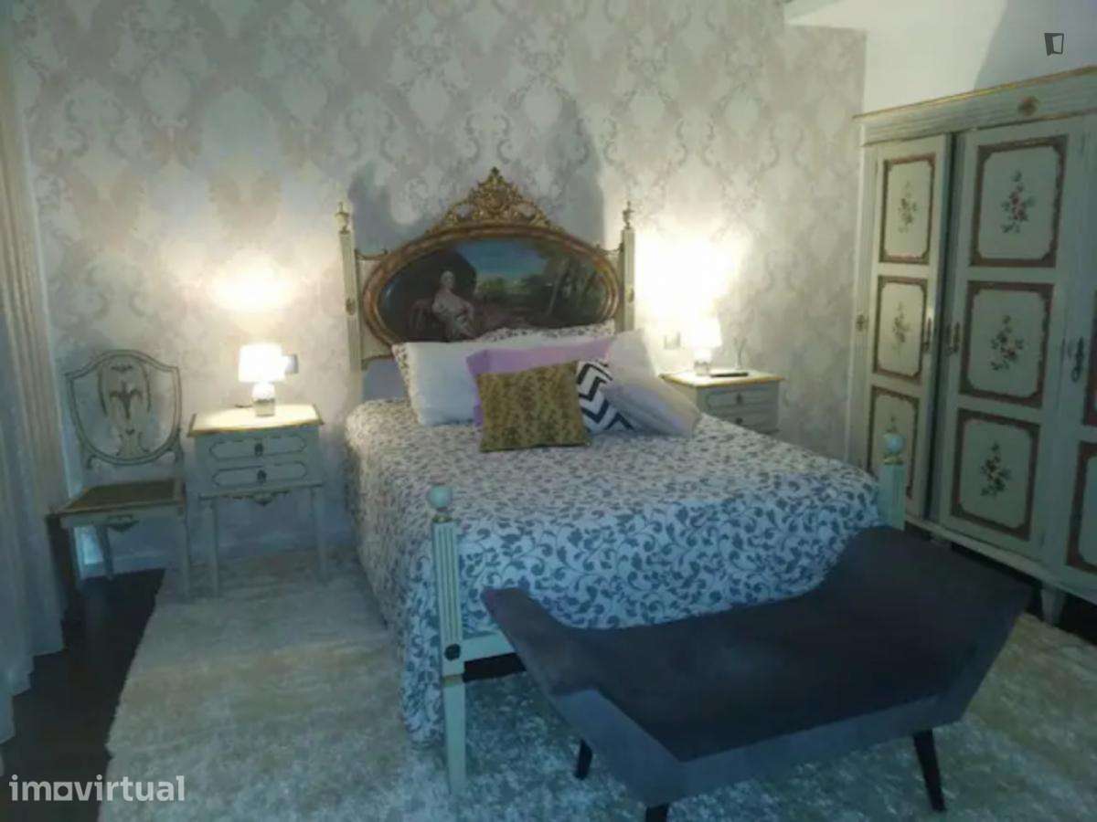 Casa com 4 quartos - localizado em Braga - Grande imagem: 2/13