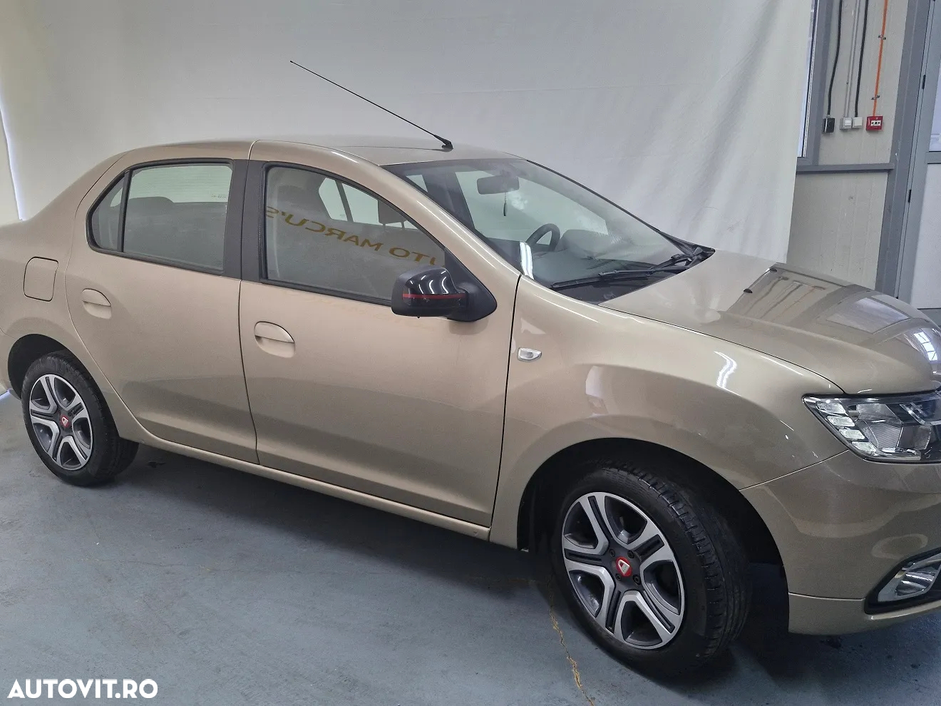 Dacia Logan 0.9 TCe SL Techroad - 15