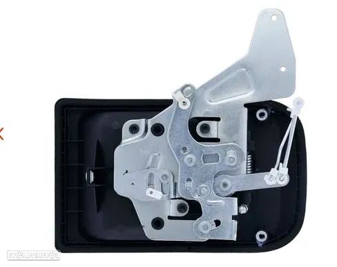 Puxador da tampa da mala Iveco Daily 1999 a 2014 504065407 - 2