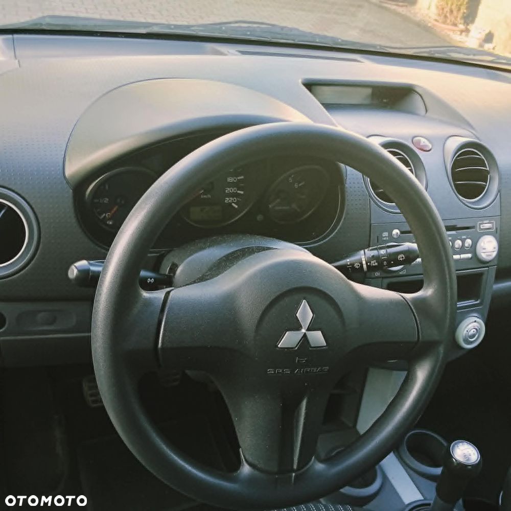 Mitsubishi Colt 1.1 Inform - 7