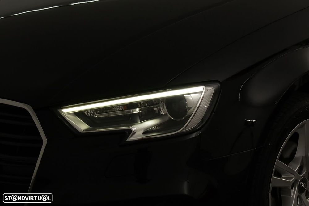 Audi A3 Limousine 30 TFSI - 6