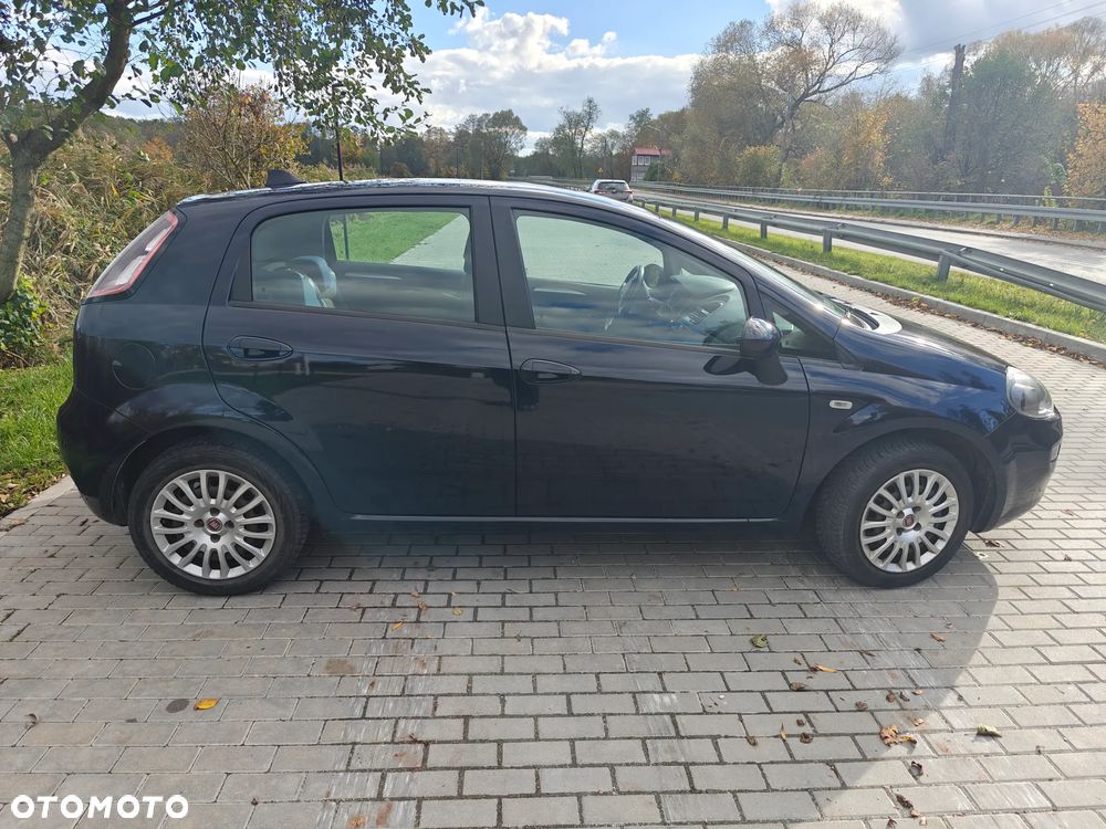 Fiat Punto 2012 - 12