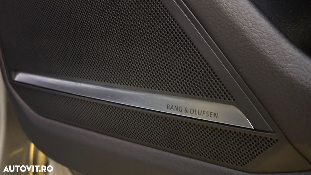 Audi RS6 Avant TFSI quattro Tiptronic MHEV - 33