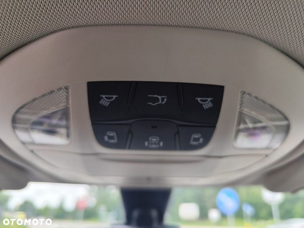 Chrysler Pacifica - 37