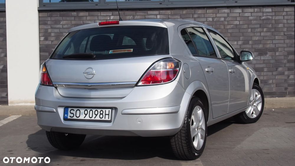 Opel Astra 1.6 Enjoy - 14