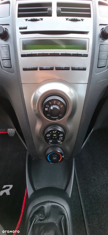 Toyota Yaris 1.33 VVT-i Cool - 18