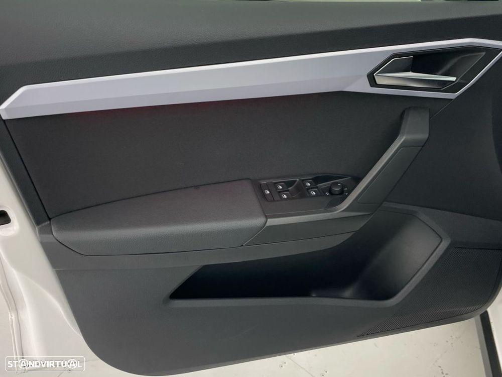 SEAT Arona 1.0 TSI FR - 18