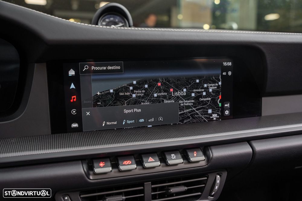 Porsche 911 (992) Carrera 4 GTS - 33