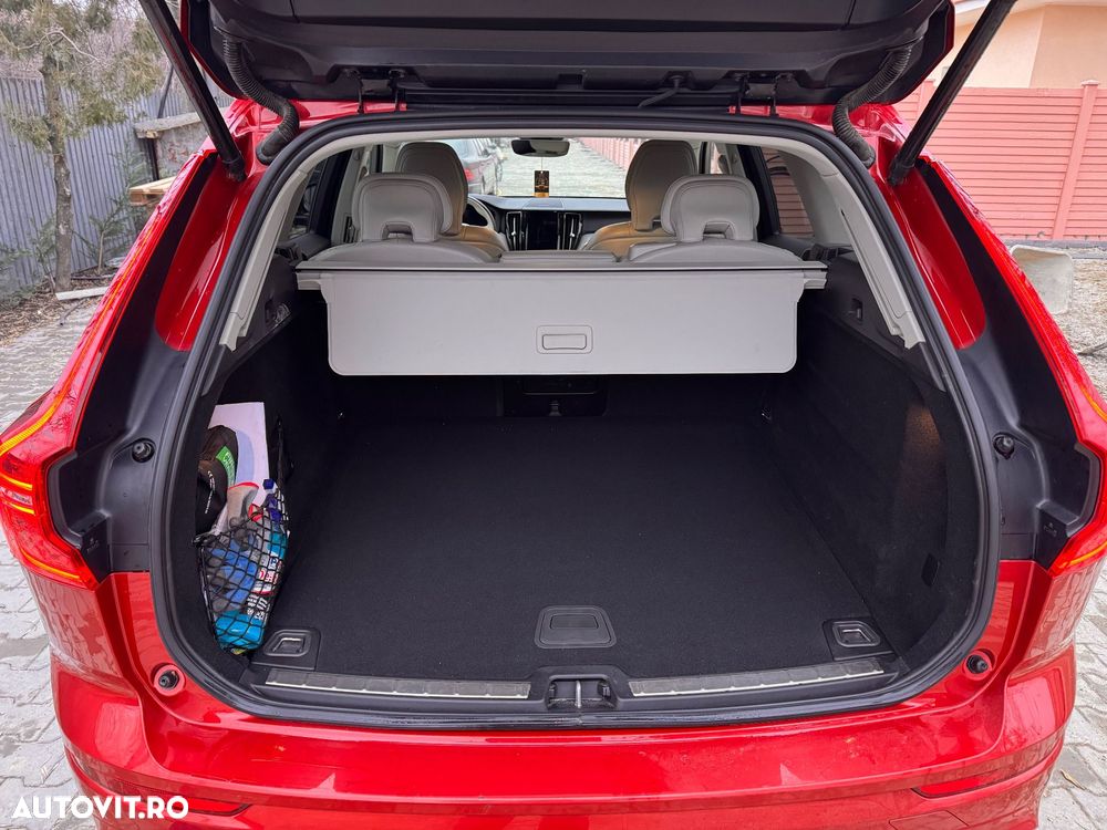 Volvo XC 60 B4 MHEV AT8 AWD Inscription - 5