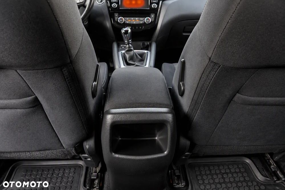 Nissan Qashqai - 17