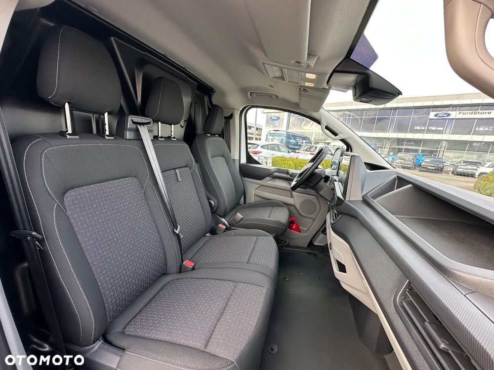 Ford E- Transit - 7