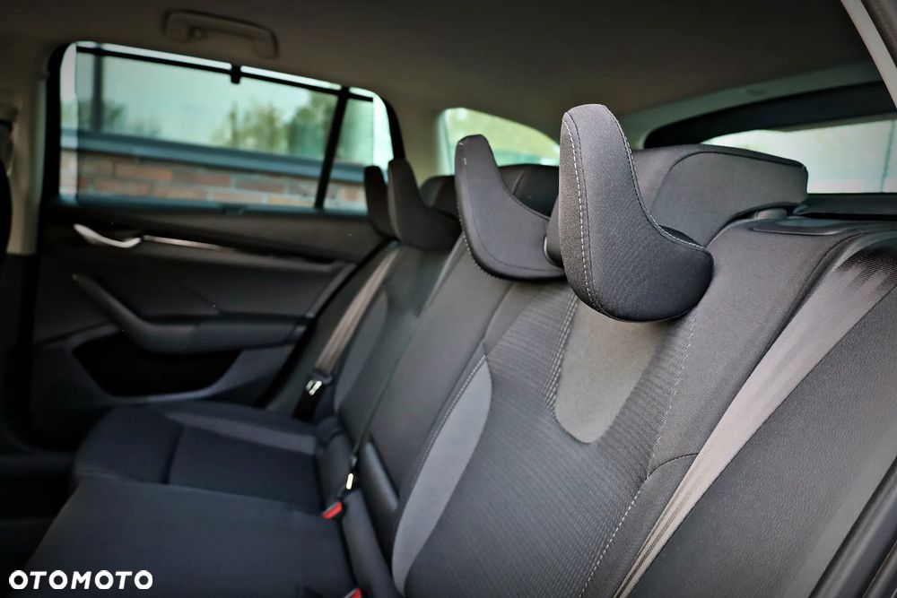 Skoda Octavia 1.5 TSI Selection - 28