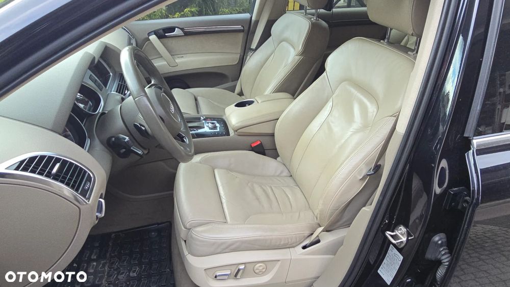 Audi Q7 3.0 TDI DPF Quattro Tiptronic - 26