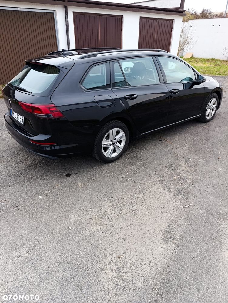 Volkswagen Golf - 10