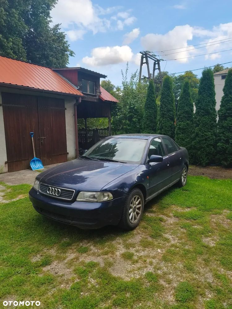 Audi A4 Limousine 1.8 - 1