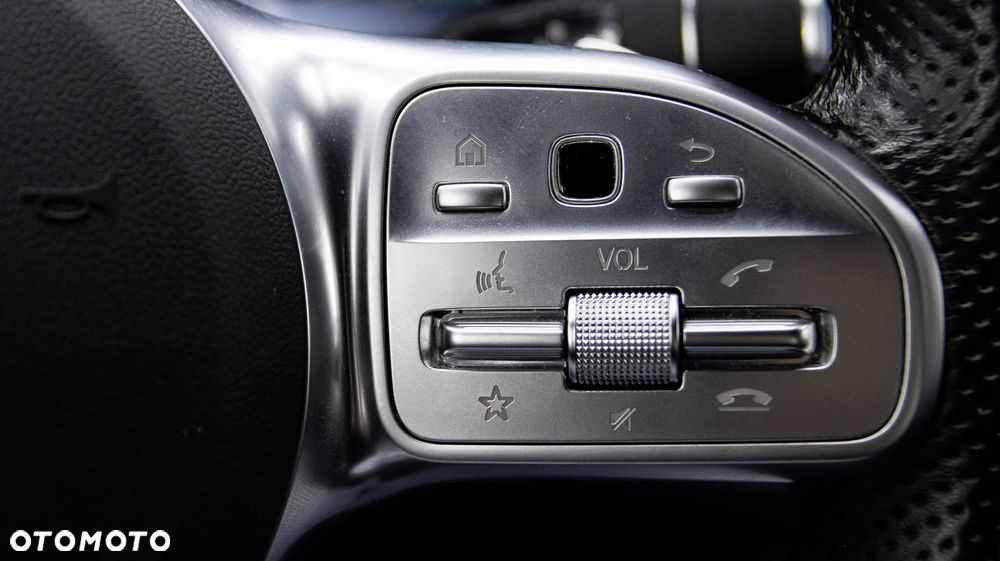 Mercedes-Benz Klasa E 220 d 4-Matic AMG - 22