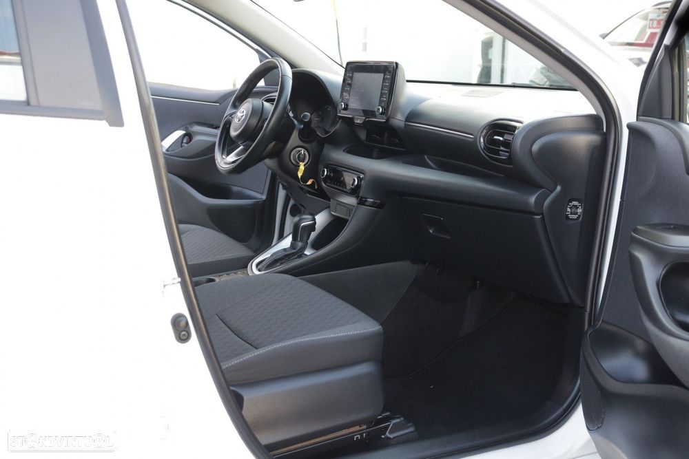 Toyota Yaris 1.5 HDF Comfort Plus - 18