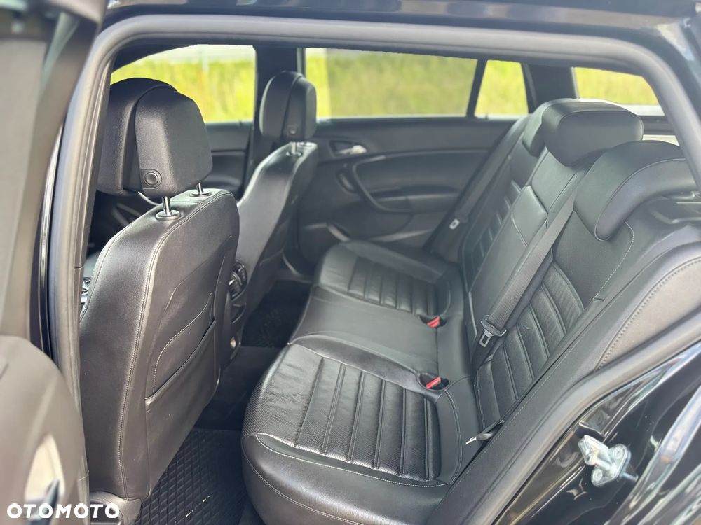 Opel Insignia - 23