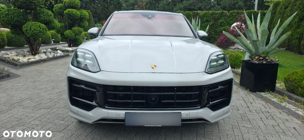 Porsche Cayenne - 6