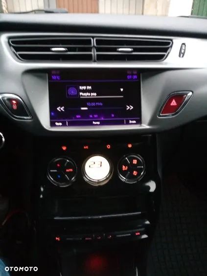 Citroën DS3 PureTech 110 Start & Stop CONNECTED CHIC - 18
