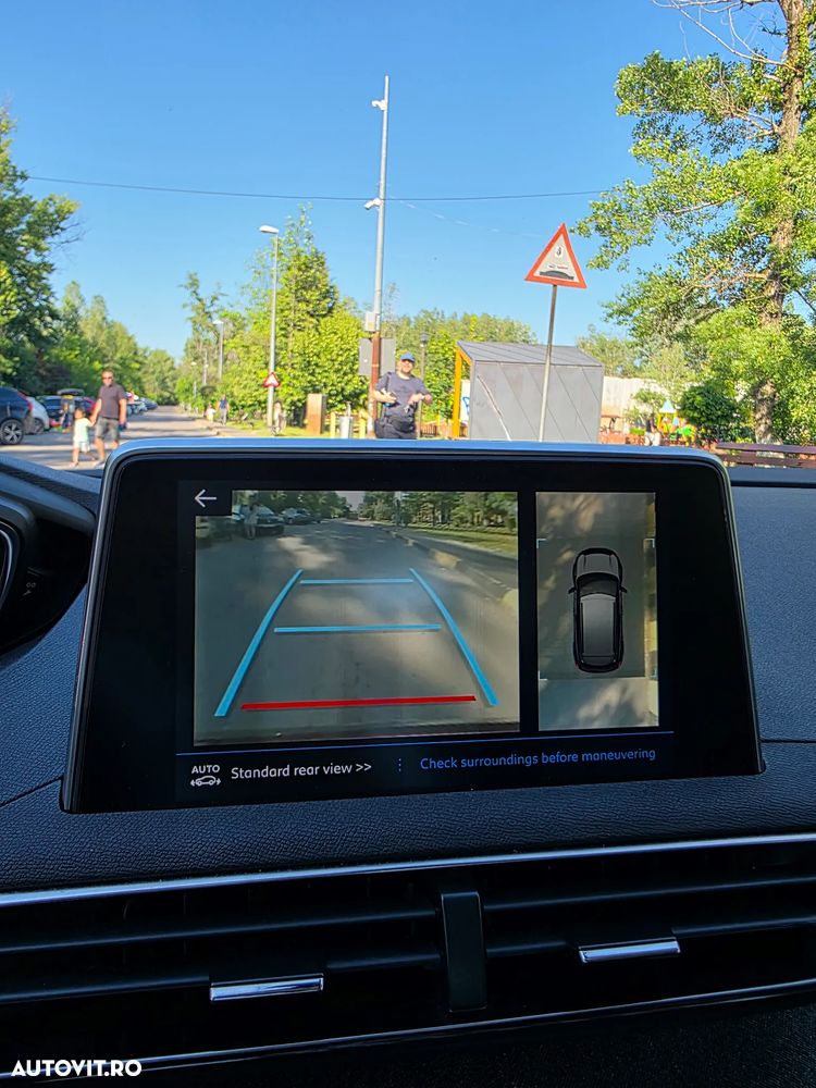 Peugeot 3008 PureTech 130 Stop & Start GPF EAT8 Allure - 15