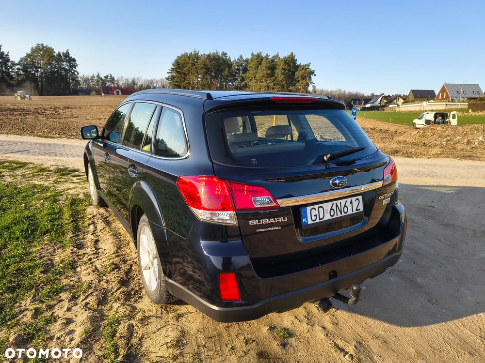 Subaru Outback - 6